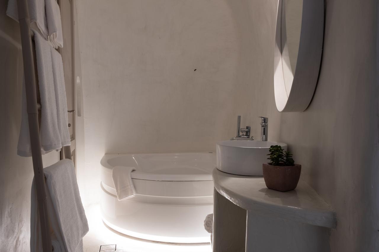 The Globe Suites Villa 费拉 外观 照片